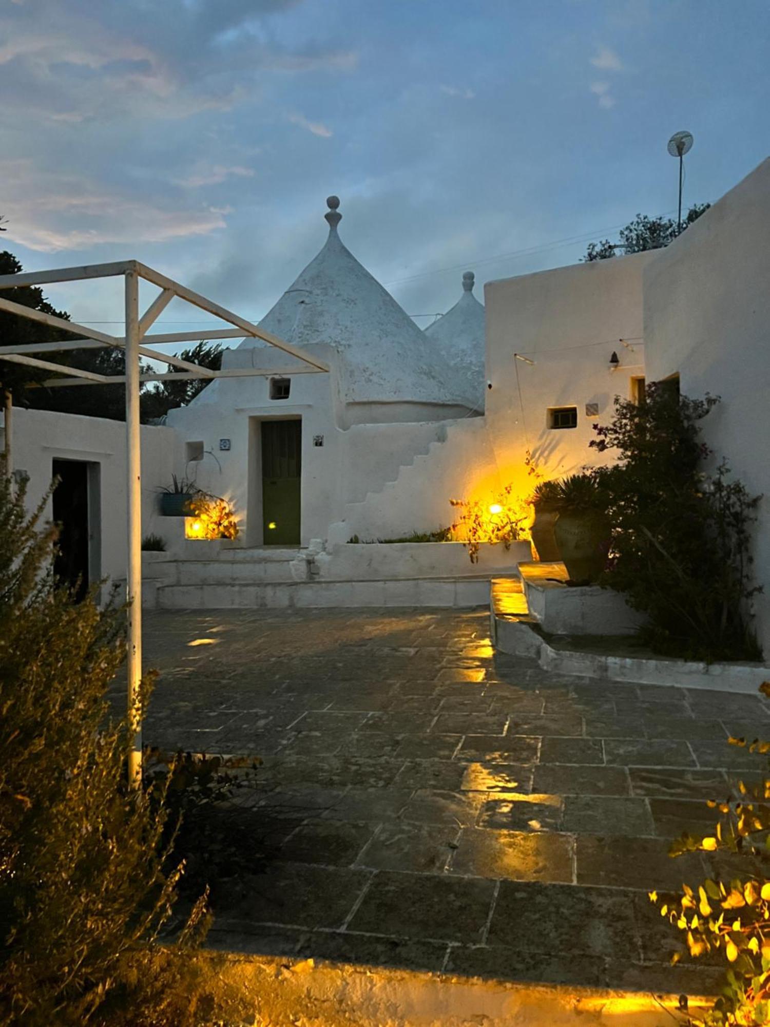 Syconium Trullo And Lamia Gea Charme And History Hotell Ostuni Exteriör bild
