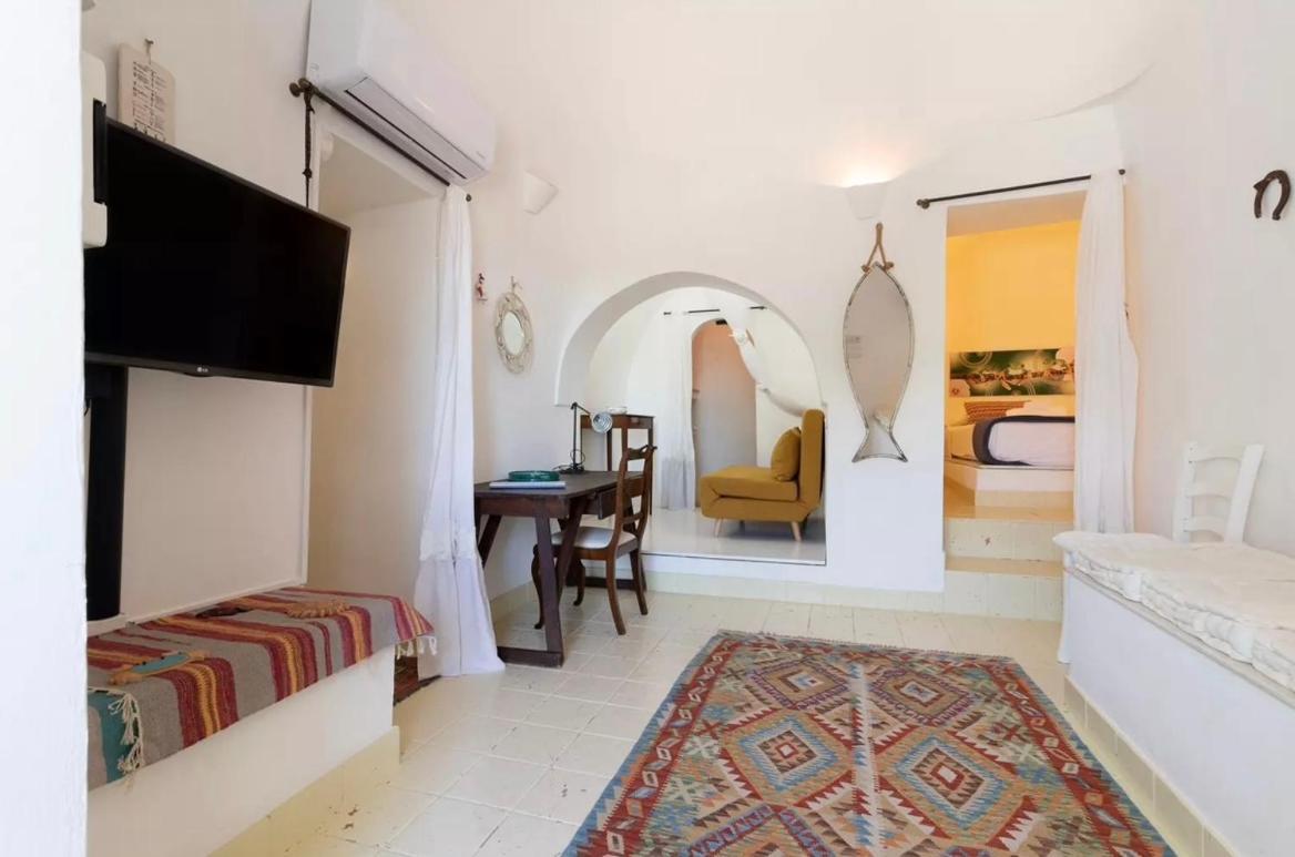 Syconium Trullo And Lamia Gea Charme And History Hotell Ostuni Exteriör bild